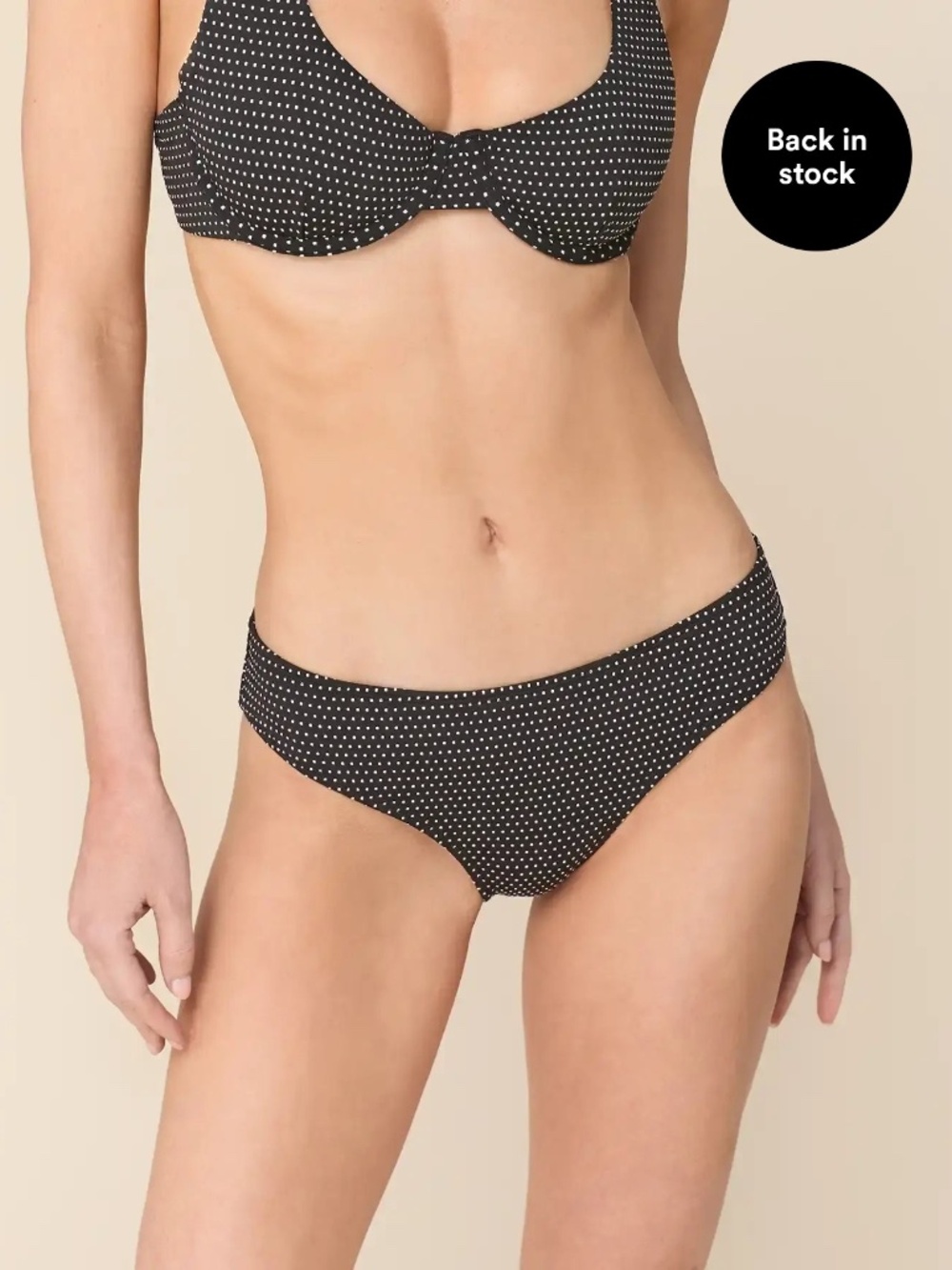 Andie The Classic Bikini Bottom - Polka Dot - Black Dot Size MBLACK DOT / M